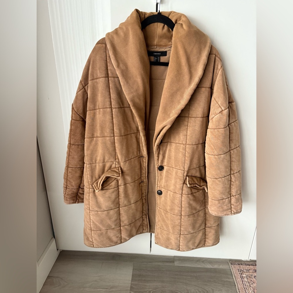Forever 21 Tan Puffer Jacket with Quilted Design